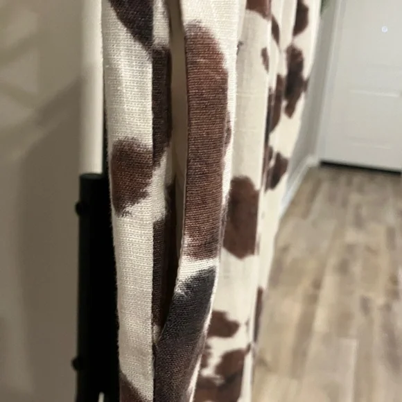 Sincerely Jules White and Brown Wide Leg cow print Pants - Picture 4 of 6